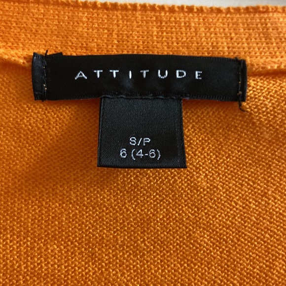 Beautiful attitude pumpkin coloured lightweight button up cardigan in size S - Picture 2 of 7